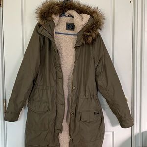 Abercrombie Sherpa lined parka